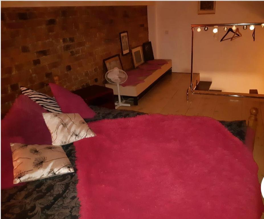 2 Story Studio Apartment Free Parking Included Рига Экстерьер фото